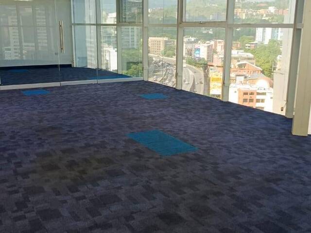 #2508 - Oficina para Venta en Caracas - A